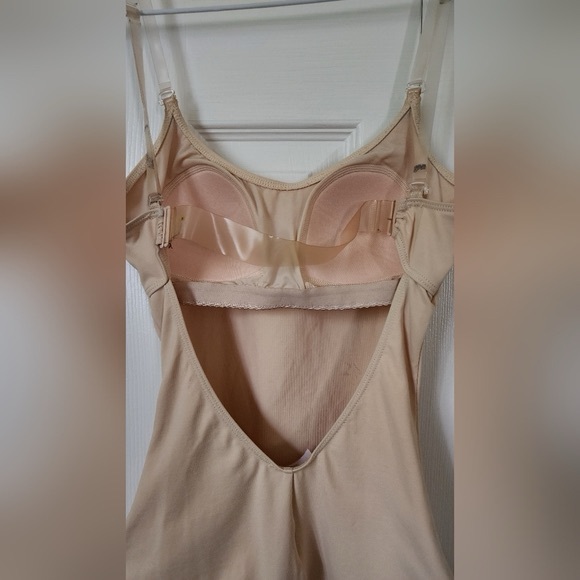 Camisole Leotard w  BraTek In Nude Size Small - Picture 10 of 13